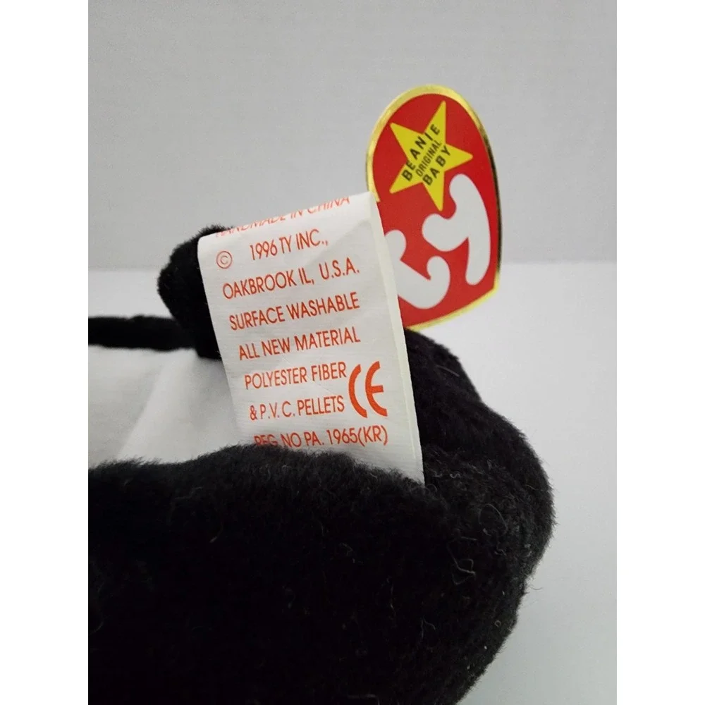 Ty Beanie Babies‎ Waves The Whale Red Star Tag